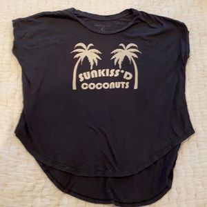 Fighting Eel size small tee shirt